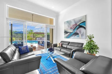 219 Landings Boulevard Weston FL 33327