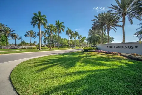 219 Landings Boulevard Weston FL 33327