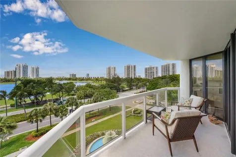20185 E Country Club Drive Aventura FL 33180