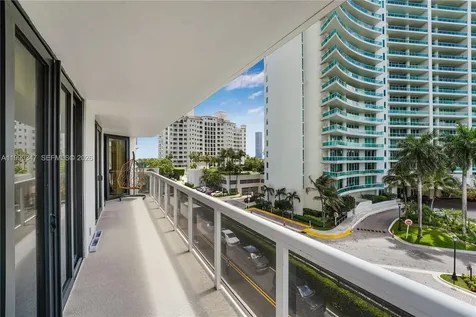 20185 E Country Club Drive Aventura FL 33180