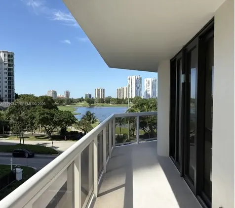 20185 E Country Club Drive Aventura FL 33180