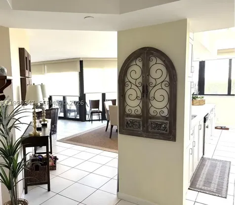 20185 E Country Club Drive Aventura FL 33180