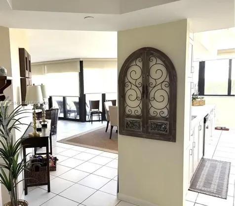 20185 E Country Club Drive Aventura FL 33180