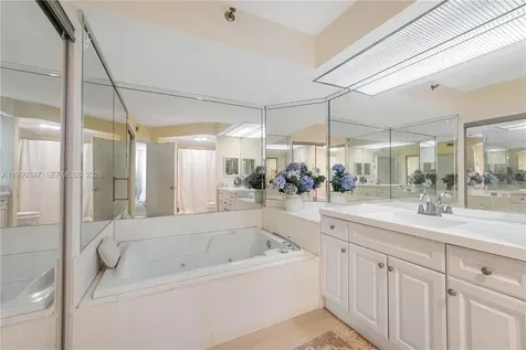 20185 E Country Club Drive Aventura FL 33180