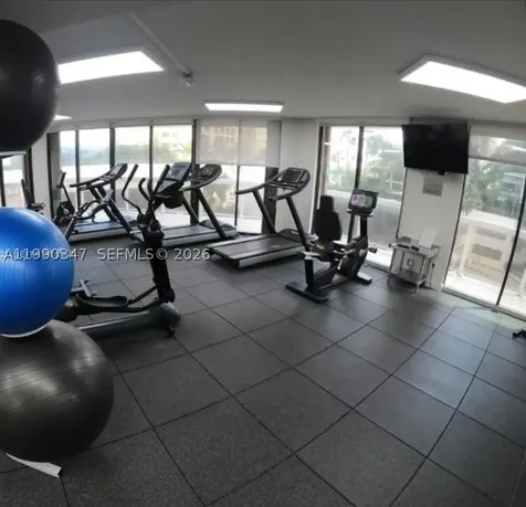 20185 E Country Club Drive Aventura FL 33180