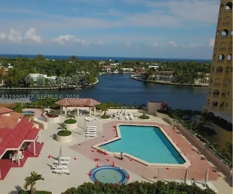 20185 E Country Club Drive Aventura FL 33180