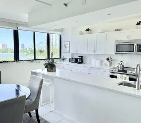20185 E Country Club Drive Aventura FL 33180