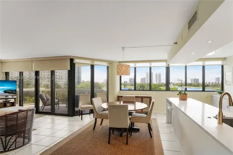 20185 E Country Club Drive Aventura FL 33180