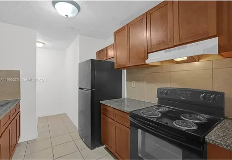3876 NW 207th Street Road Miami Gardens FL 33055