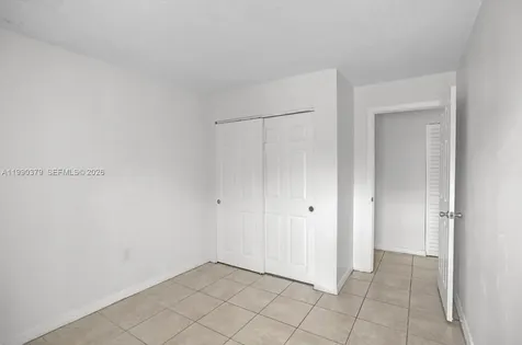 3876 NW 207th Street Road Miami Gardens FL 33055
