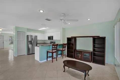 1726 SW 110th Terrace Davie FL 33324