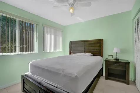 1726 SW 110th Terrace Davie FL 33324