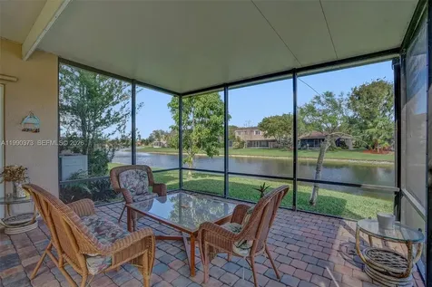 1726 SW 110th Terrace Davie FL 33324