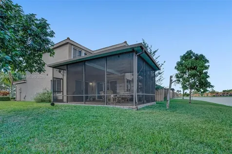 1726 SW 110th Terrace Davie FL 33324