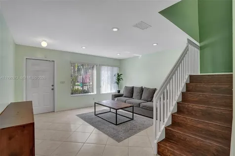 1726 SW 110th Terrace Davie FL 33324