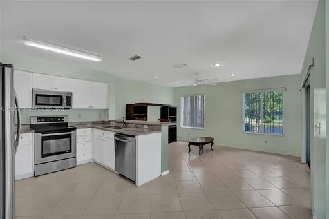 1726 SW 110th Terrace Davie FL 33324