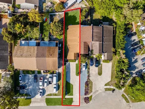 1187 The 12th Fairway Wellington FL 33414