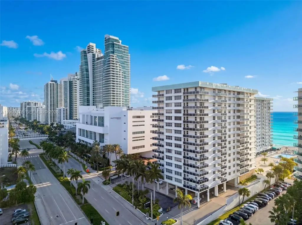 3725 S Ocean Drive Hollywood FL 33019