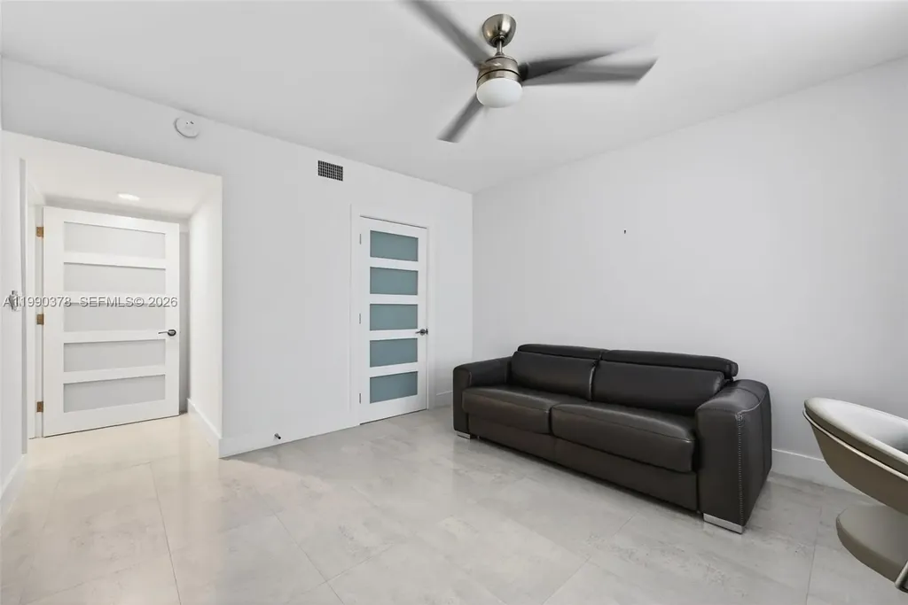 3725 S Ocean Drive Hollywood FL 33019