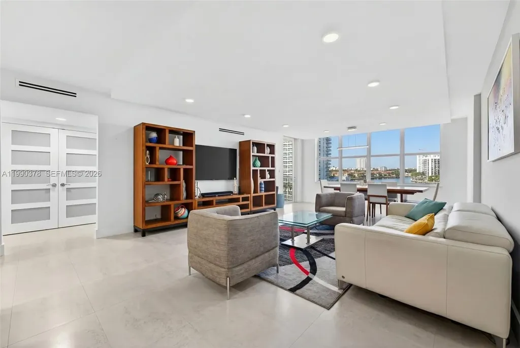 3725 S Ocean Drive Hollywood FL 33019