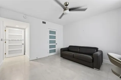 3725 S Ocean Drive Hollywood FL 33019