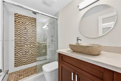 3725 S Ocean Drive Hollywood FL 33019