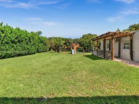 14051 SW 15th Court Davie FL 33325