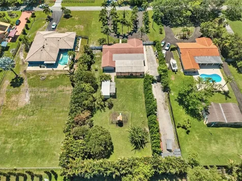 14051 SW 15th Court Davie FL 33325