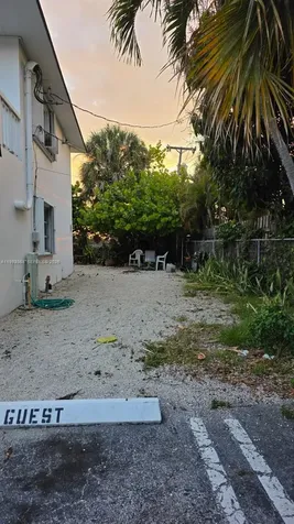 609 NE 6th Court Boynton Beach FL 33435