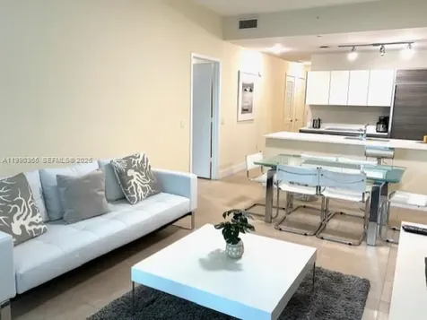 1100 S Miami Avenue Miami FL 33130