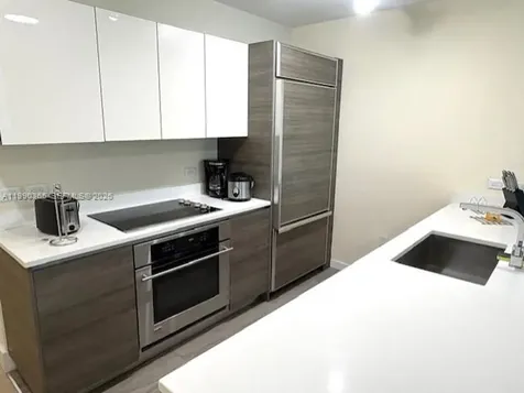 1100 S Miami Avenue Miami FL 33130