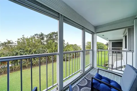 1200 Hillcrest Court Hollywood FL 33021