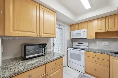 1200 Hillcrest Court Hollywood FL 33021