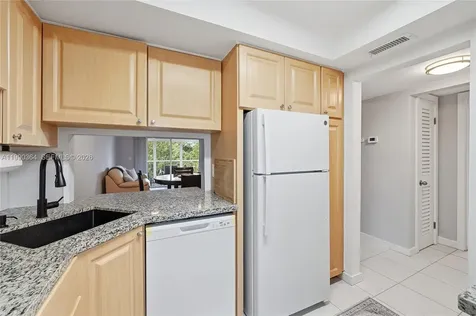 1200 Hillcrest Court Hollywood FL 33021