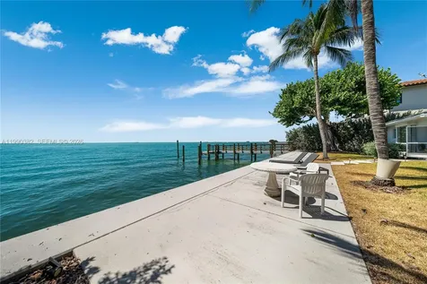 640 S Mashta Drive Key Biscayne FL 33149