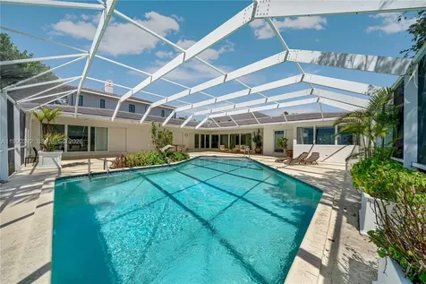 640 S Mashta Drive Key Biscayne FL 33149