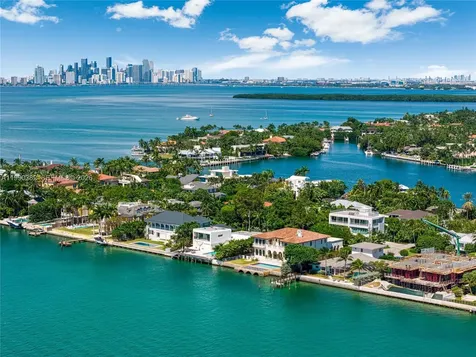 640 S Mashta Drive Key Biscayne FL 33149