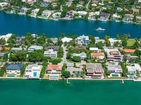 640 S Mashta Drive Key Biscayne FL 33149