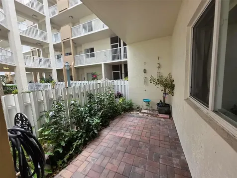 7611 Southampton Terrace Tamarac FL 33321