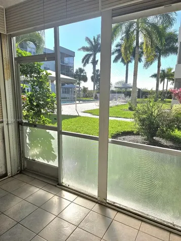 2998 E Sunrise Lakes Drive Sunrise FL 33322
