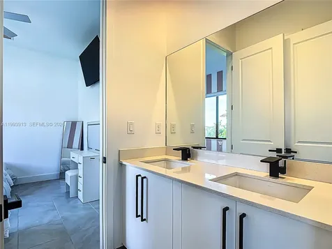 5246 Karlia Drive Ave Maria FL 34142
