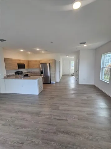 1201 Southstation Place Orlando FL 32809