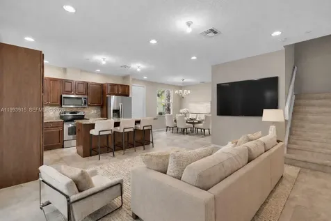 4308 Cascada Circle Cooper City FL 33024