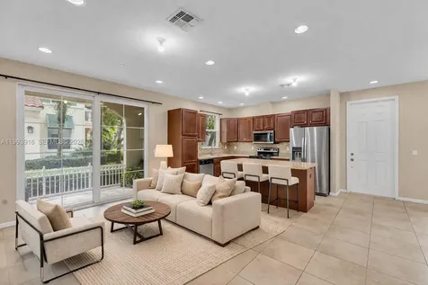4308 Cascada Circle Cooper City FL 33024