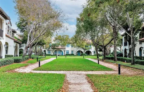 4308 Cascada Circle Cooper City FL 33024