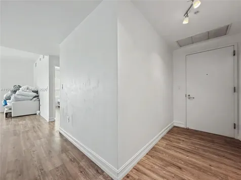 1900 N Bayshore Drive Miami FL 33132