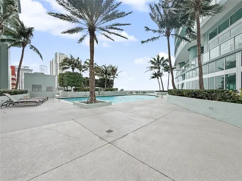 1900 N Bayshore Drive Miami FL 33132
