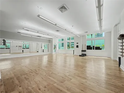 1900 N Bayshore Drive Miami FL 33132
