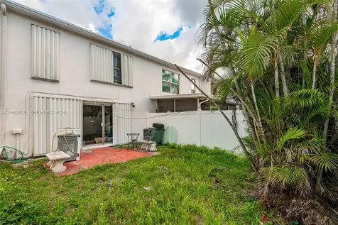 6768 SW 39th Court Davie FL 33314