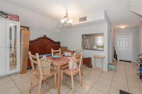 6768 SW 39th Court Davie FL 33314